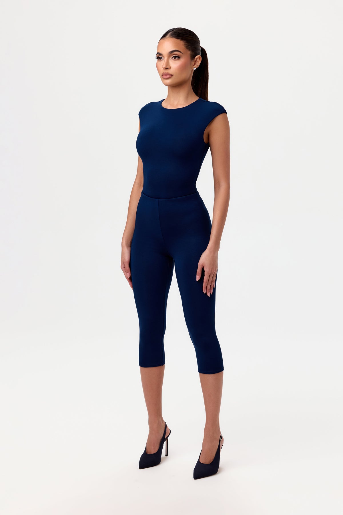 Navy Smooth Sculpt Cropped Legging