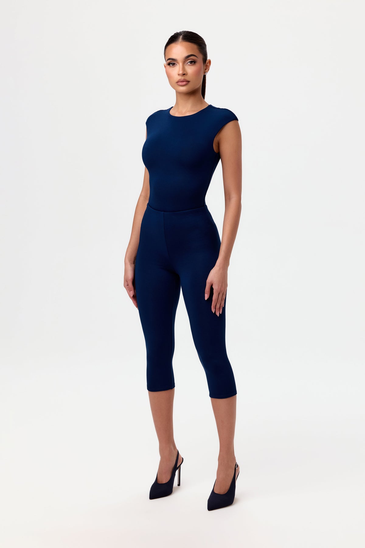 Navy Smooth Sculpt Cropped Legging
