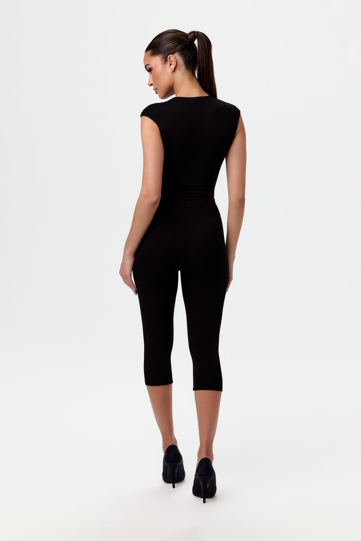 Black Smooth Sculpt Cropped Legging