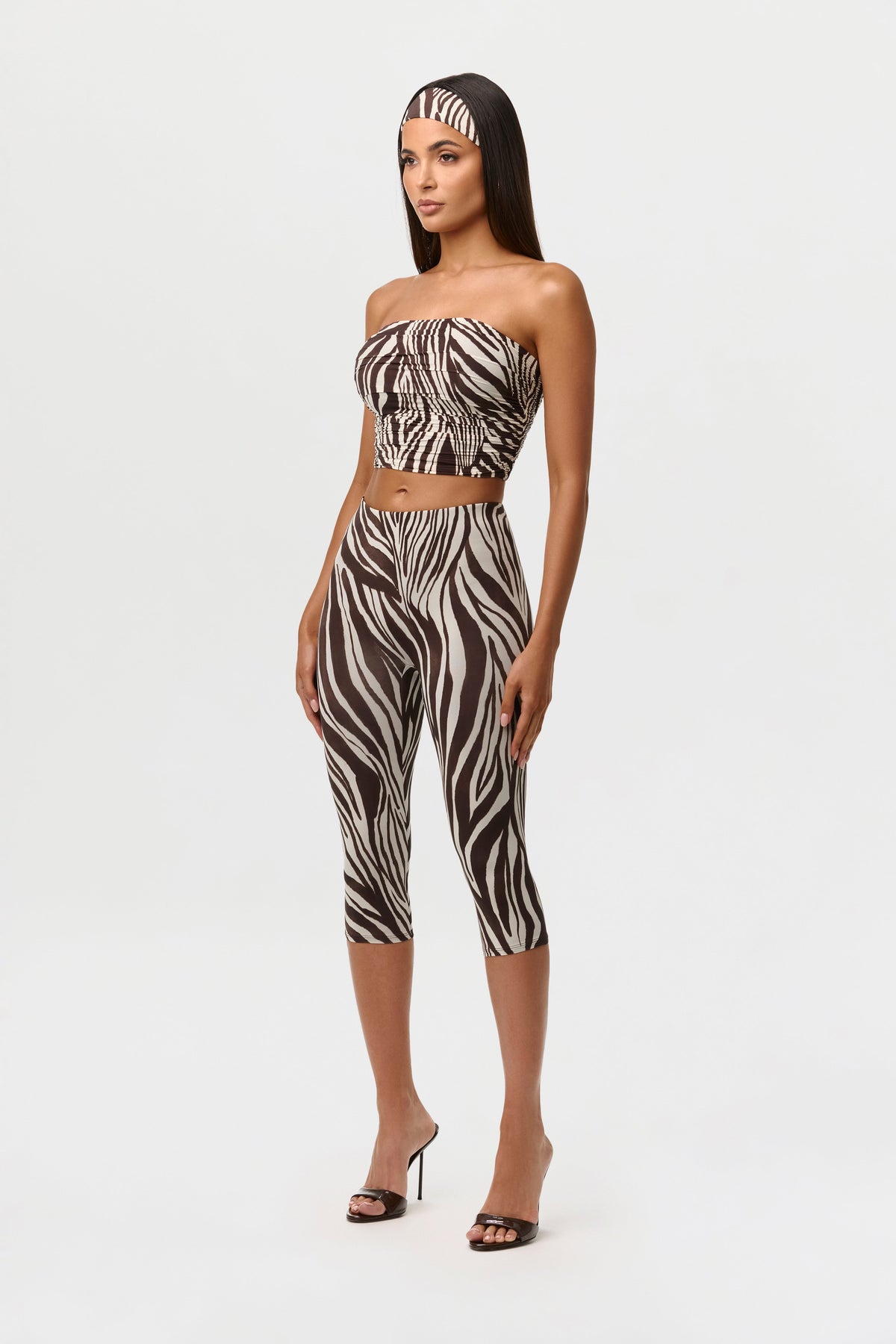 Wild Riviera Naked Print Capri Legging