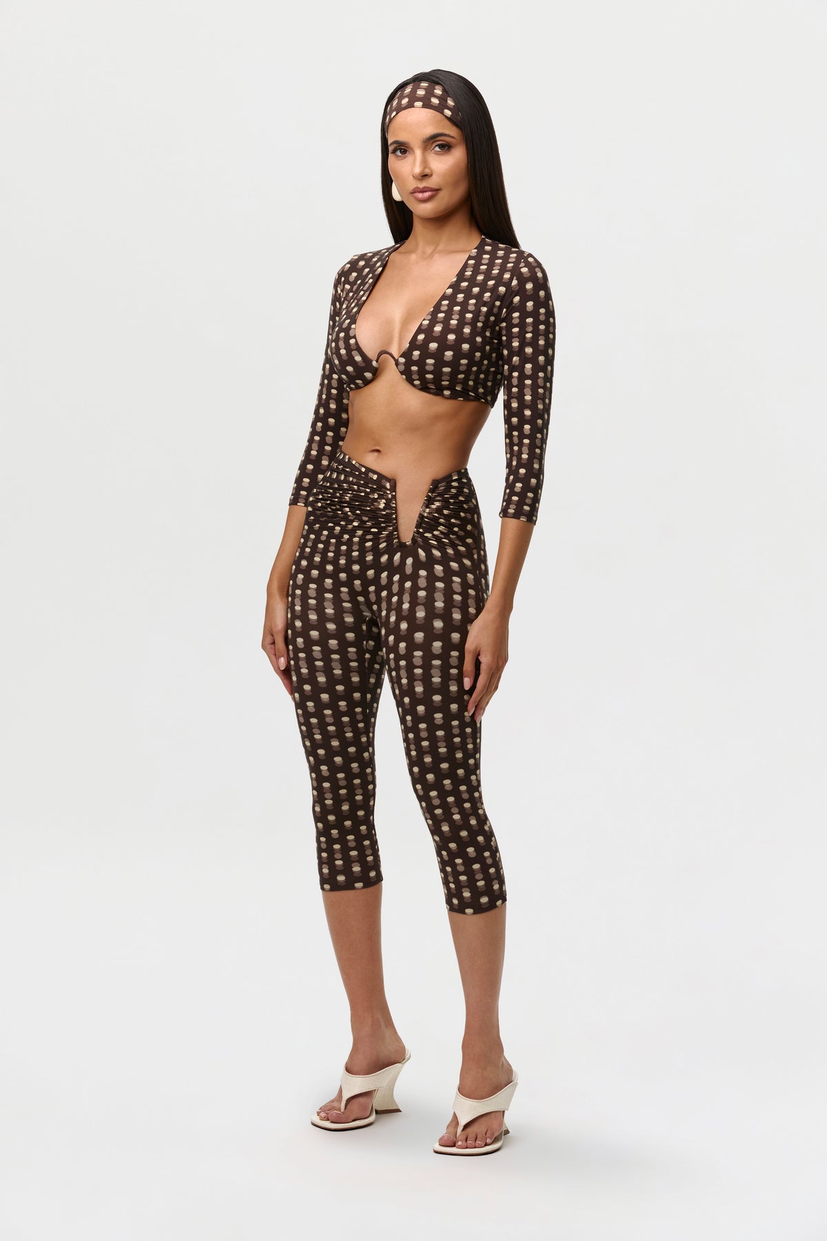 Polka Dot Illusion Naked Print Wired Capri Leggings