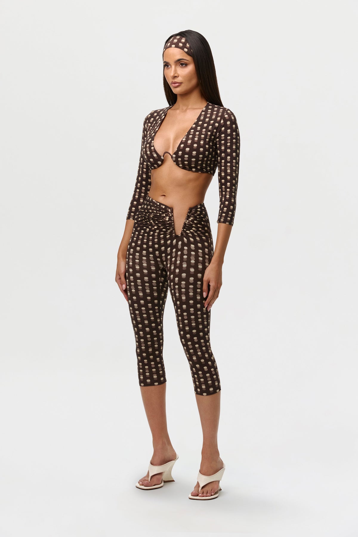 Polka Dot Illusion Naked Print Wired Capri Leggings