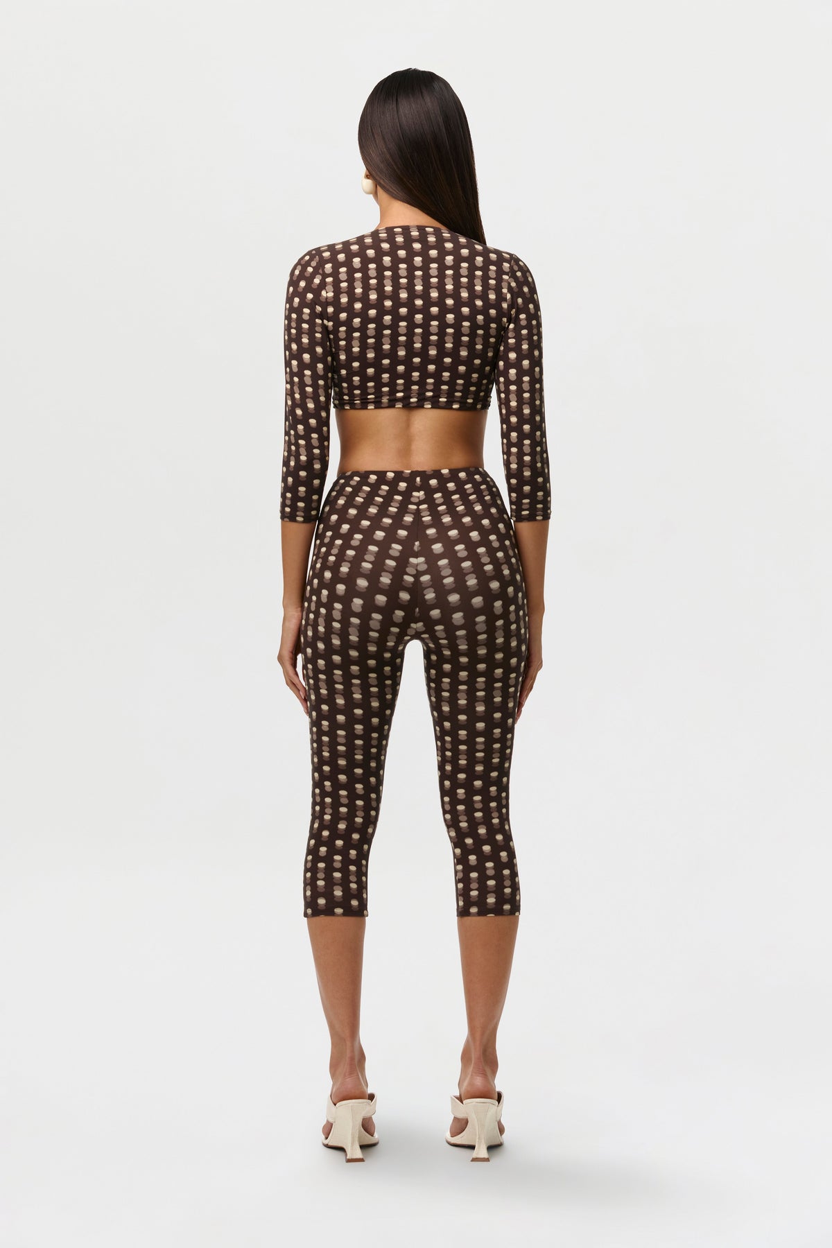 Polka Dot Illusion Naked Print Wired Capri Leggings