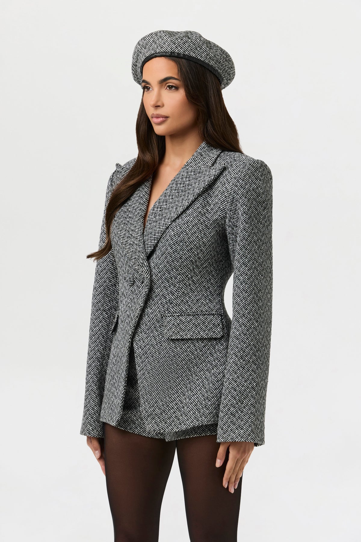 Black/White Pattern Suiting Hot Short