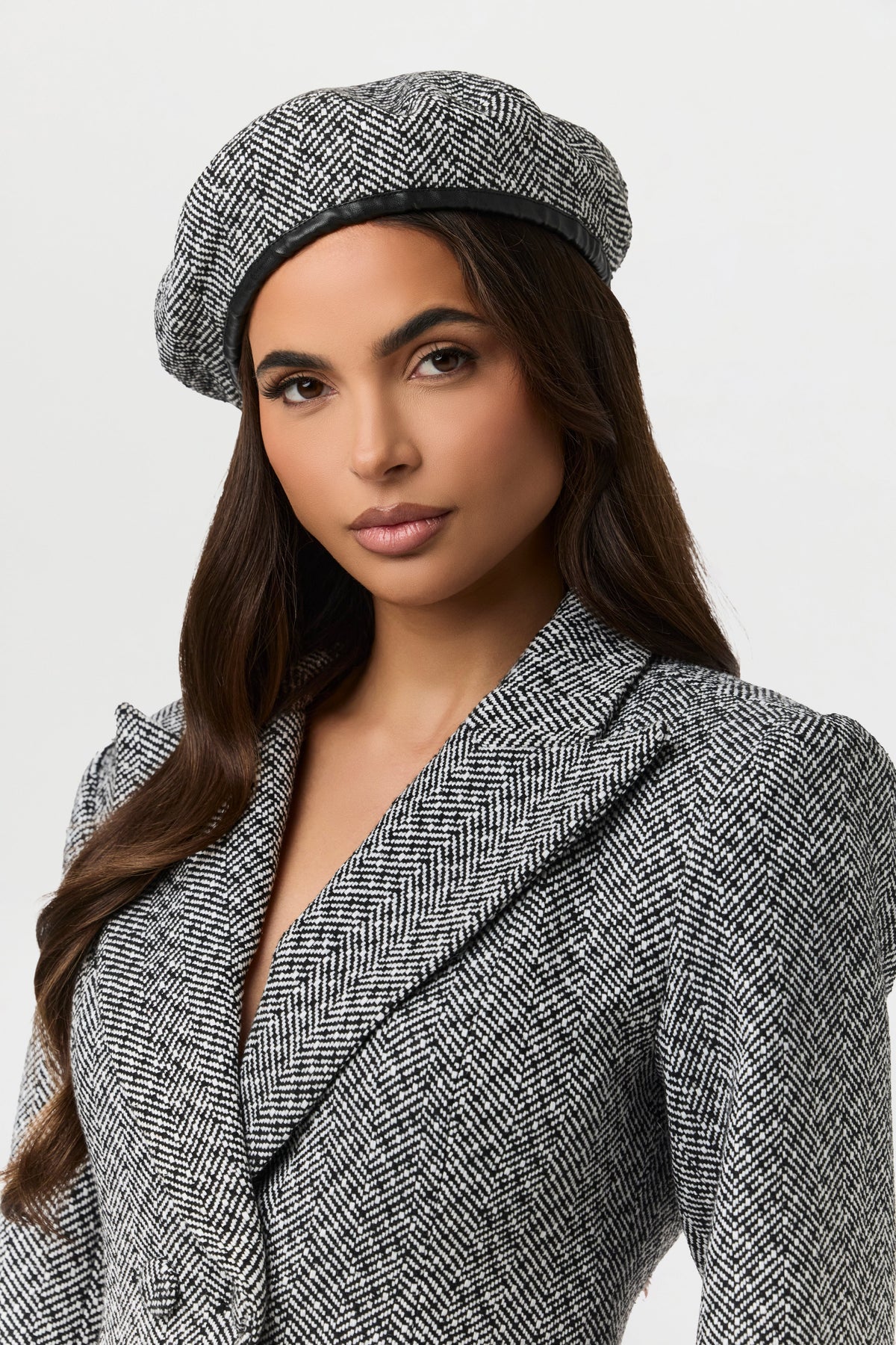 Black/White Pattern Suiting Beret