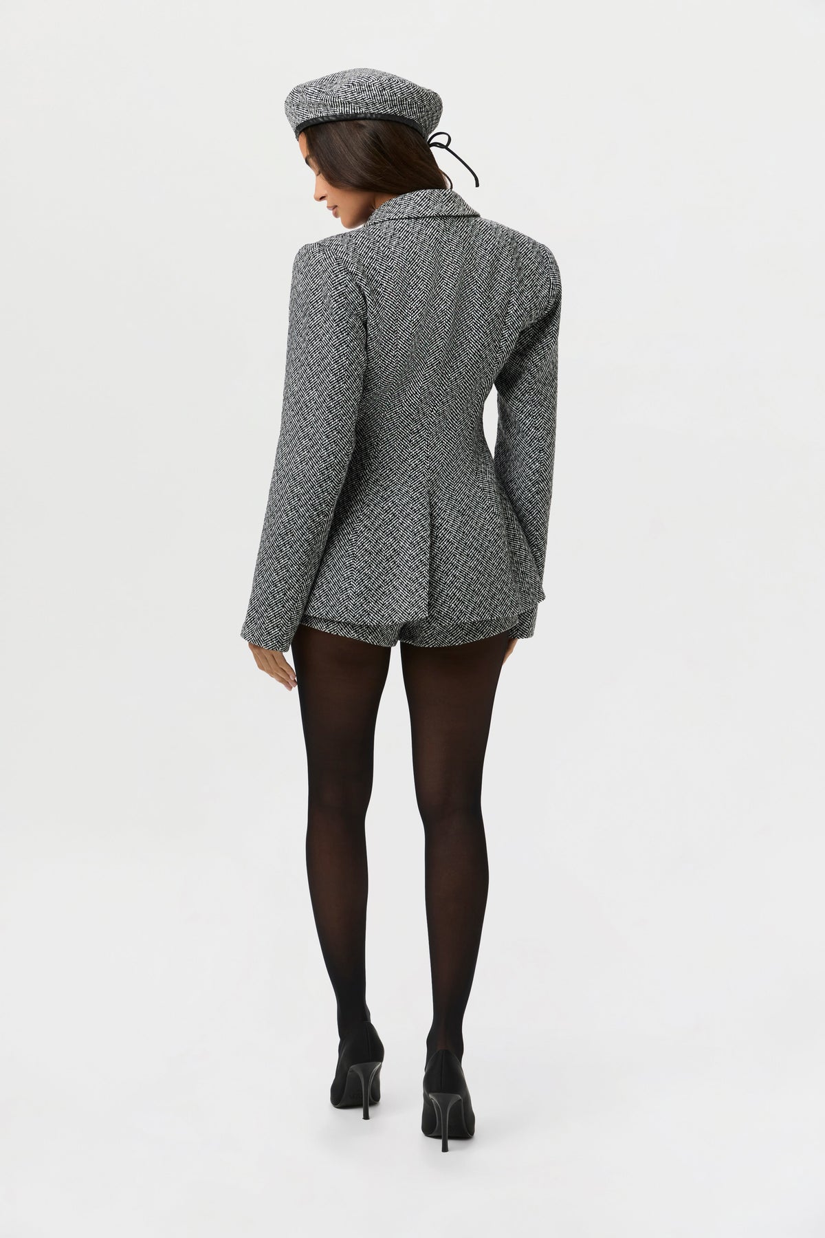Black/White Pattern Suiting Hot Short