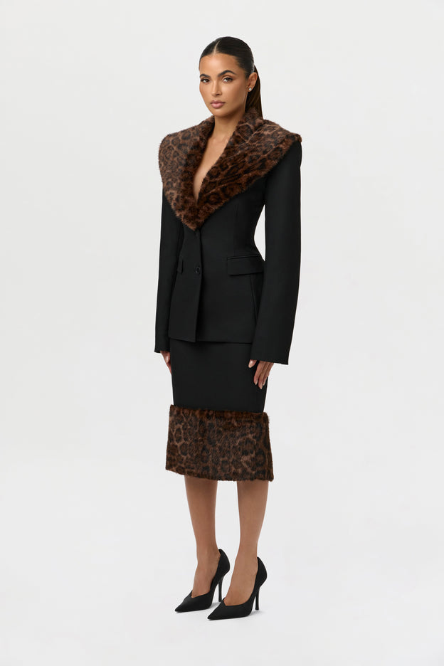 Suiting Jacket with Fur Collar