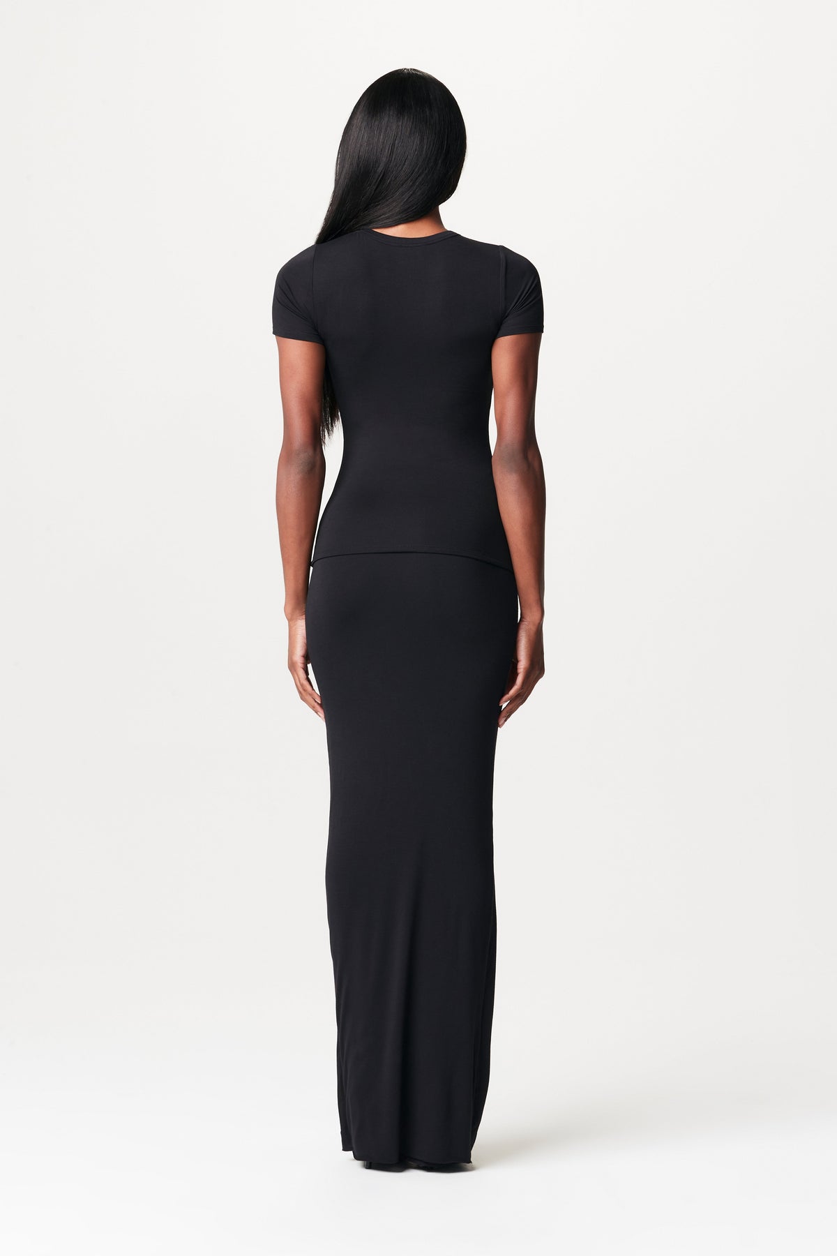 BLACK MODAL SHORT SLEEVE TOP