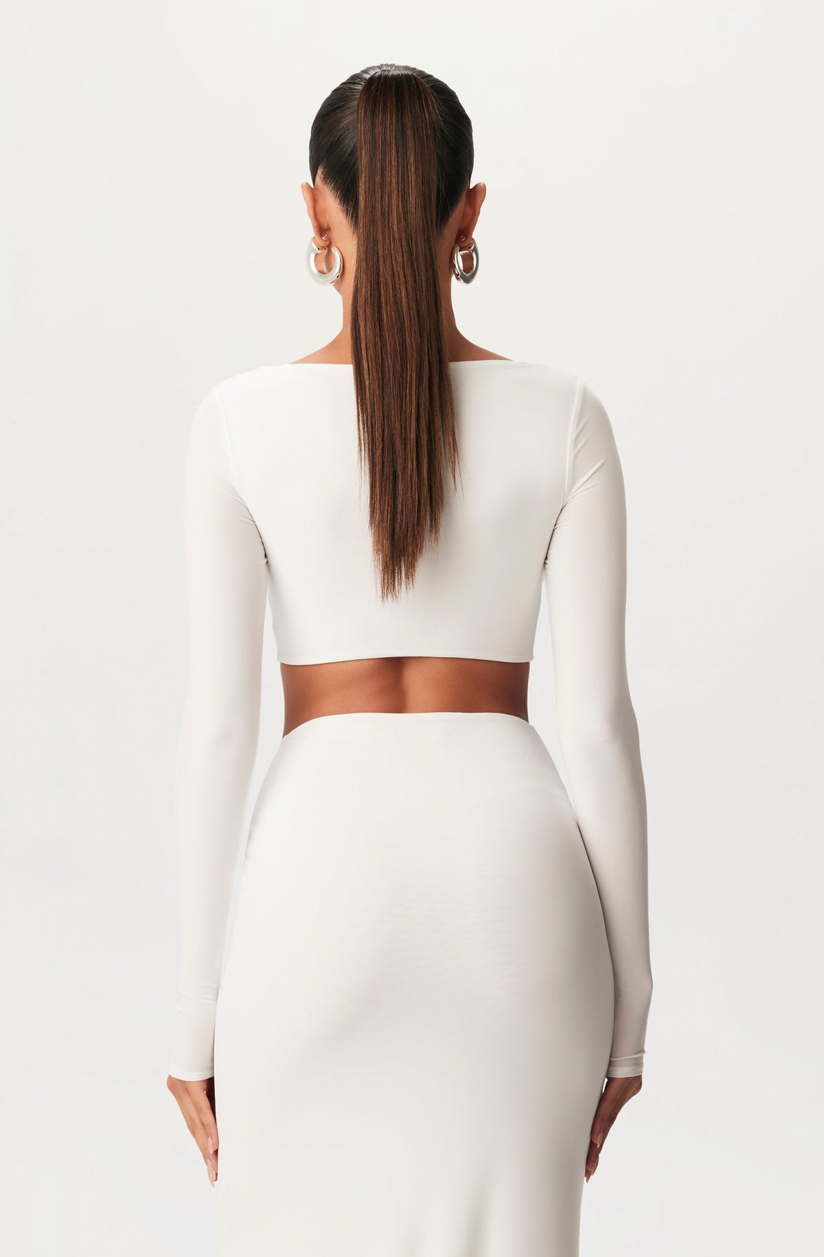 WHITE Hourglass Cut Out O-Ring Crop Top