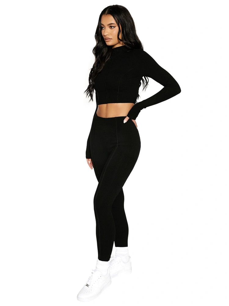BLACK Snatched Seam Crop Top