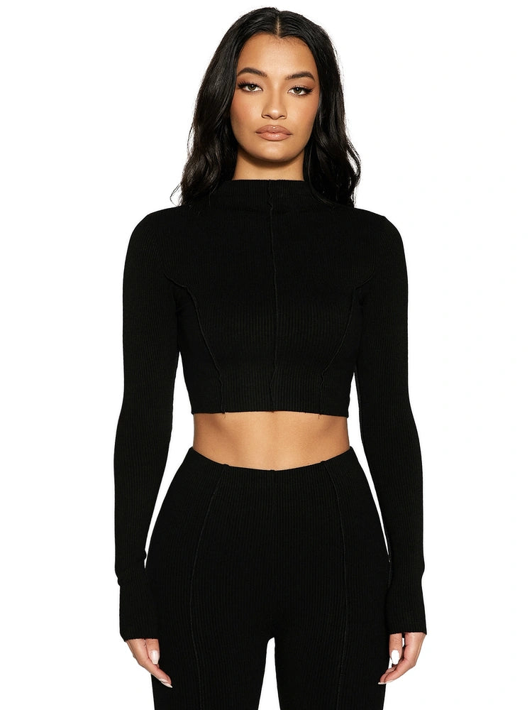 BLACK Snatched Seam Crop Top
