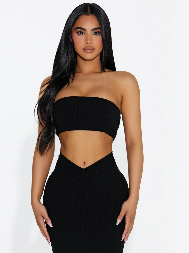 BLACK The Ribbed Bandeau Top