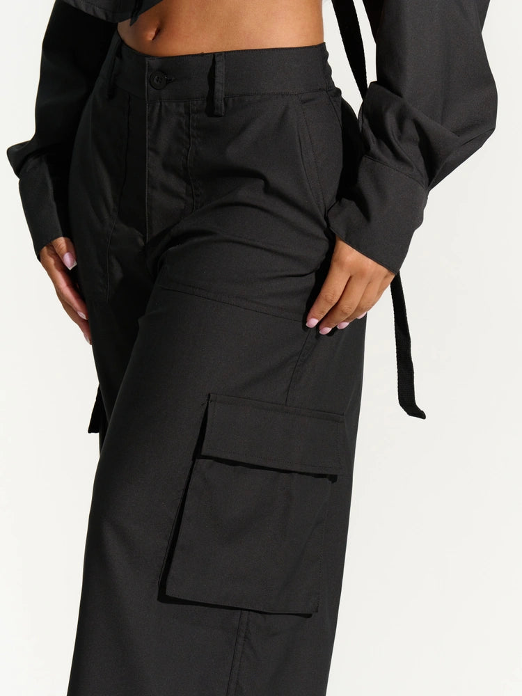 BLACK Shirting Cargo Wide Leg Pants